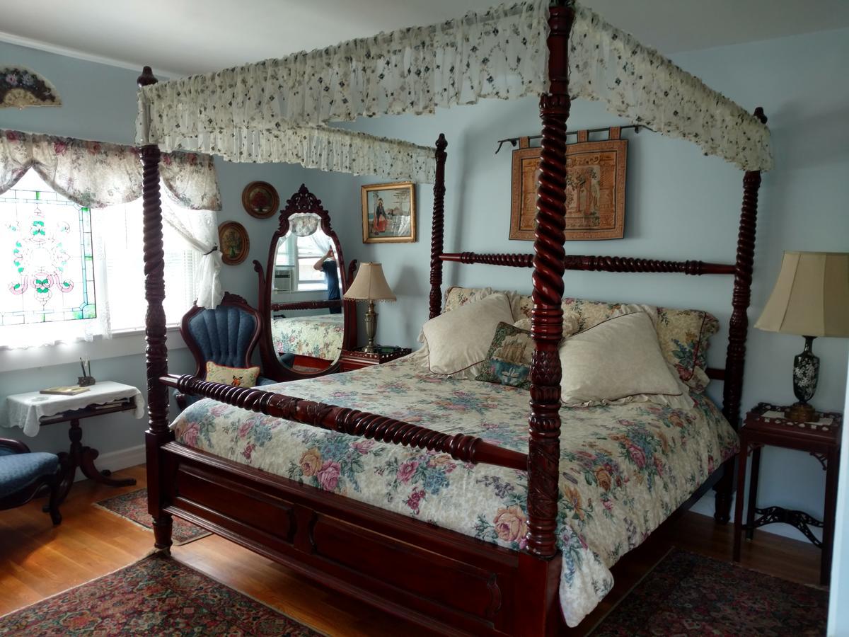 Superior Zimmer mit Kingsize-Bett