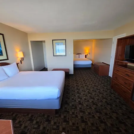 Seagrass Oceanfront Inn-2